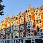 Beautiful Flat With A Garden In Marylebone